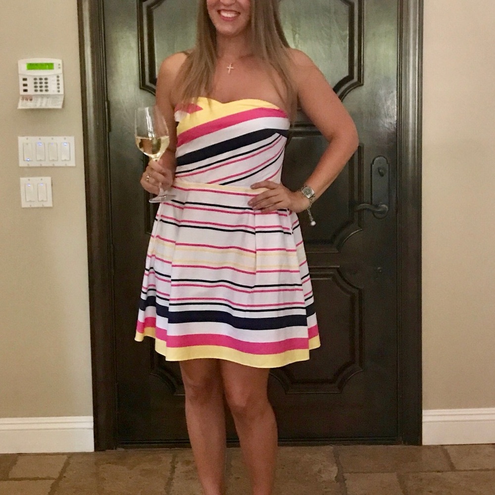 Lilly Pulitzer dress! - Picture 7 of 8
